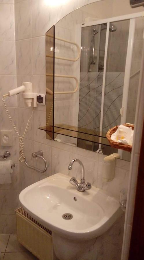 Hotel Villa Romantica シクラルスカ・ポレンバ エクステリア 写真