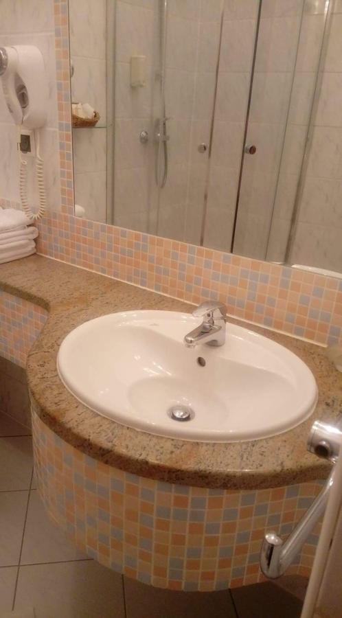 Hotel Villa Romantica シクラルスカ・ポレンバ エクステリア 写真